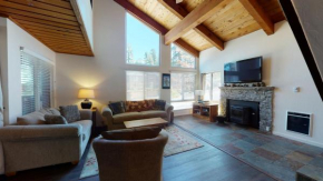 Courchevel #5-close to Canyon and can sleep 6 comfortably